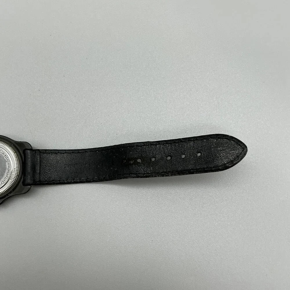 Swiss Army Mens Watch 33mm White Dial Black Leather Red Bezel New Battery